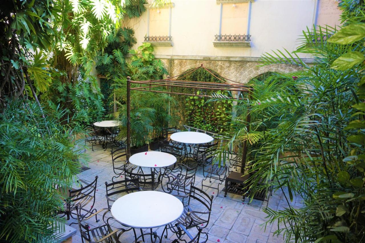 Hotel Boutique Suites Puerto Канкун Экстерьер фото